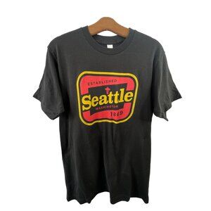 Black Seattle Washington T-Shirt Size Medium Cotton Crew Neck Black Travel